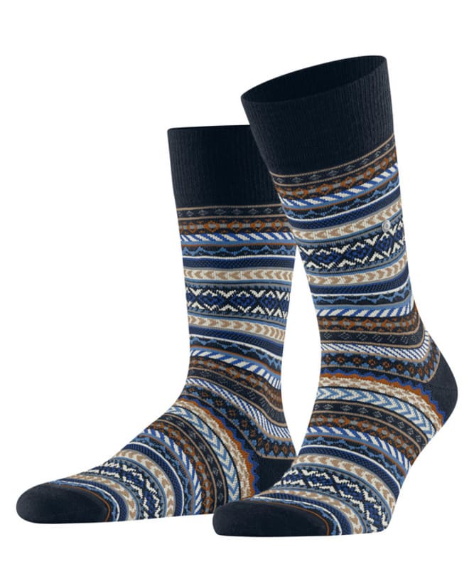 Calcetines Burlington, donde la tradición británica se encuentra con el estilo moderno del hombre actual.