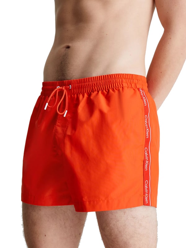 Bañador Calvin Klein Short en color naranja