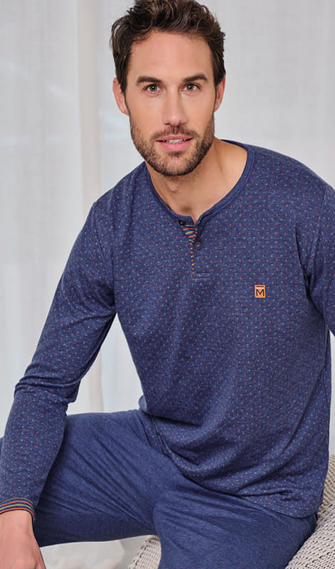 Regalo ideal para hombres que valoran la calidad de un buen pijama de Massana
