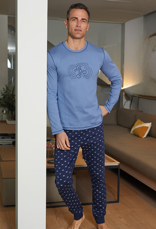 El pijama Barandi de algodón combina elegancia y confort al mejor precio.