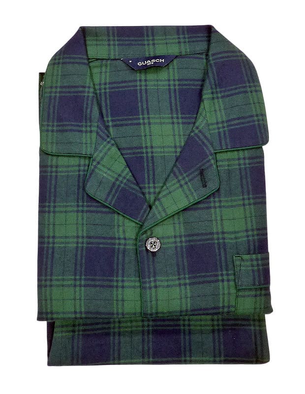 Compra el pijama Guasch de viyela, sinónimo de elegancia y calidez.