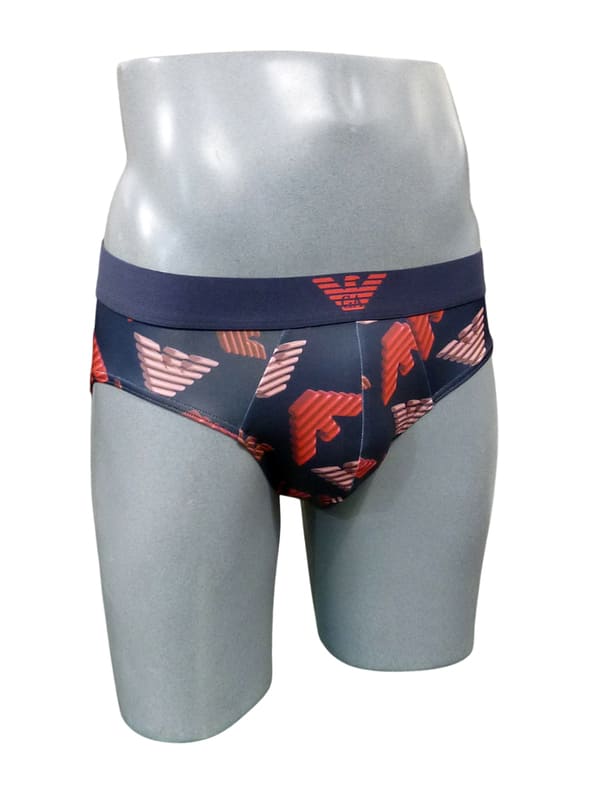 Aprovecha la oferta en el Slip de microfibra para hombre.