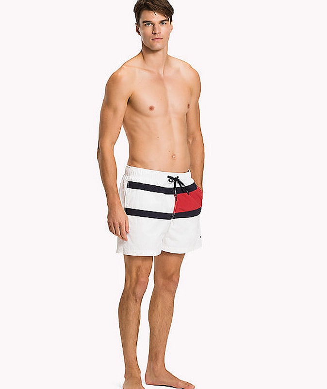 moverse ventajoso flauta Bañador Tommy Hilfiger Logo Flag en Blanco - Varela Intimo