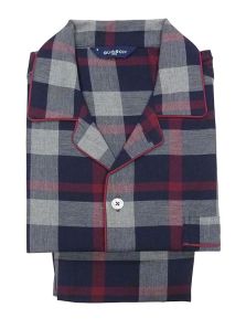 La mejor compra: Pijama Guasch de viyela hombre y disponible en talla 3XL.