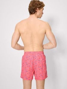 Secado ultra rápido garantizado al comprar tu bañador juvenil Ysabel Mora de pierna media.