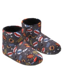 Zapatillas Ysabel Mora tipo botín mod. Comic para estar por casa