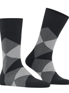 Manten tus pies cómodos y a la moda con los calcetines Burlington negros de diseño elegante.