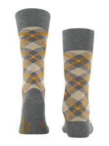 Descubre la suavidad del algodón en cada par de calcetines Burlington.