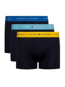 Cajitas con calzoncillos de TH en packs económicos