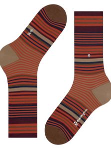 Exprésate con estilo eligiendo los vibrantes calcetines Burlington Stripe en naranja.