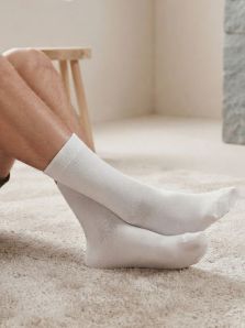 Calcetines blancos lisos para hombre de Punto Blanco, diseño clásico. 