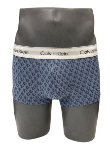 Aprovecha la oferta y disfruta de la comodidad del algodón stretch con el pack de 3 calzoncillos Calvin Klein.
