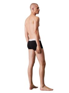 Pack económico: tres calzoncillo de Calvin Klein en algodón, suave, resistente y elegante para uso diario.