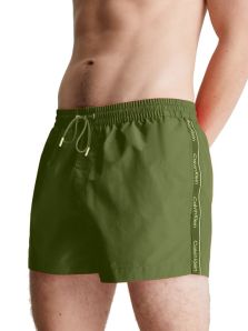 Bañador Calvin Klein Short en color verde militar