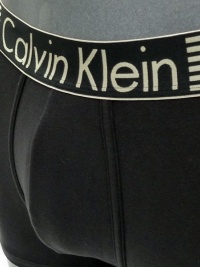 Boxer Calvin Klein Iron Strenght en negro