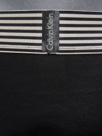 Boxer Calvin Klein Iron Strenght en negro