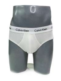 Pack con 3 slips Calvin Klein básicos en algodón
