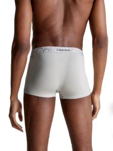 Calzoncillo Calvin Klein mod. Embossed Icon en microfibra estilo juvenil