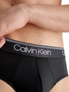 Cajita con tres slips de microfibra Calvin Klein