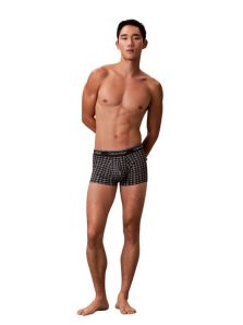 La microfibra ultrafina convierte al calzoncillo de Calvin Klein en la opción ideal para hombre juvenil y moderno.