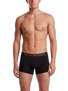 Regálale a papá un toque de sofisticación con un calzoncillo Emporio Armani; ¡un detalle que hará su día aún más especial!