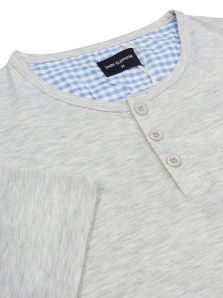 Oferta especial en Pijama Dark Elephant para hombre, ideal para noches relajadas.
