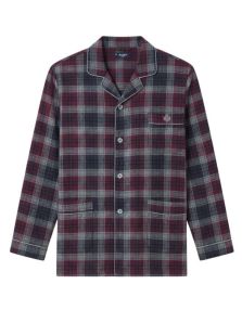 Detalle de camisa de pijama Guasch de hombre