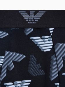 Emporio Armani presenta su Boxer negro en microfibra suave y ligera.