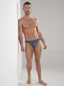 El slip de microfibra HOM, la ropa interior ideal.