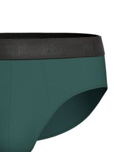 Mejor precio en Impetus: slips masculinos lisos en negro y verde, calidad y estilo.
