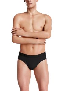 Calidad, suavidad y estilo con Impetus: slips lisos verde y negro al mejor precio, el regalo masculino perfecto para Navidad.