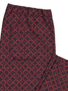 El Pijama Impetus para hombre garantiza comodidad sostenible gracias al poliéster reciclado.