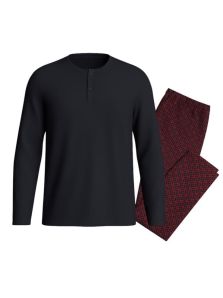 El Pijama Impetus para hombre ofrece bienestar diario y llega con ENVÍO GRATIS.