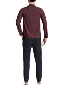 En Navidad, el Pijama Impetus para hombre destaca como detalle imprescindible.