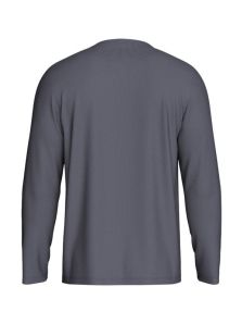 Pijama Impetus, hombre que prioriza suavidad superior y transpirabilidad durante toda la noche.