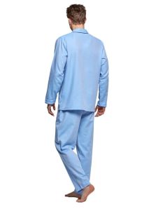 Pijama de tela Impetus confortable y resistente pensado para uso diario prolongado.