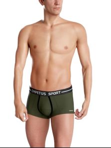 Libertad de movimiento con Airflow en el gimnasio: Boxer Corto Impetus Sport verde. ¡Tu aliado deportivo!