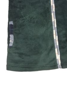 Descubre la bata corta Muydemi juvenil en promoción