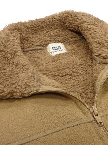Máximo abrigo con la nueva Parka Barandi de tejido polar en color arena beige para esta temporada.