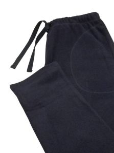 Compra el pijama Barandi de punto Milano, ideal para un invierno acogedor.