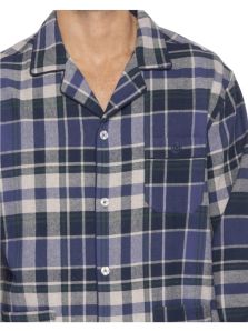 La marca Guasch ofrece el Pijama de franela perfecto como un gran regalo.