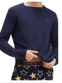 Pijama Tommy Hilfiger con pantalón de estrellas