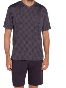 El pijama de verano Punto Blanco ofrece tejido modal y algodón, frescura diaria y confort duradero.