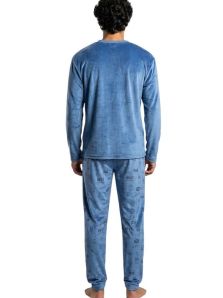 Vista trasera del pijama Muydemi de terciopelo, una opción juvenil para el frío.