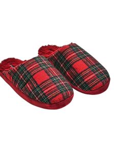 Zapatillas Ysabel Mora estampadas con cuadro escocés en rojo