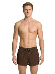 Bañador PUMA corto para hombre en marrón chocolate de secado rápido