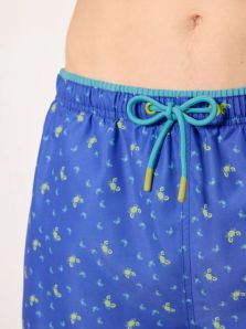 detalle estampado de cangrejos en bañador azul Ysabel Mora