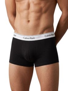 Bóxer Calvin Klein negro de algodón, ideal para regalar.