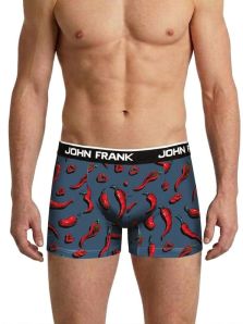 Boxer John Frank So Hot con estampado de chiles rojos presentado en modelo para hombre