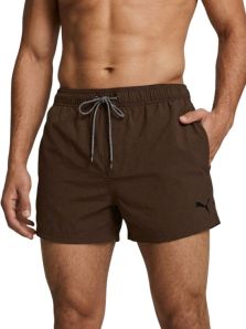 Detalle del tejido ligero y cordón ajustable del bañador Puma marrón chocolate